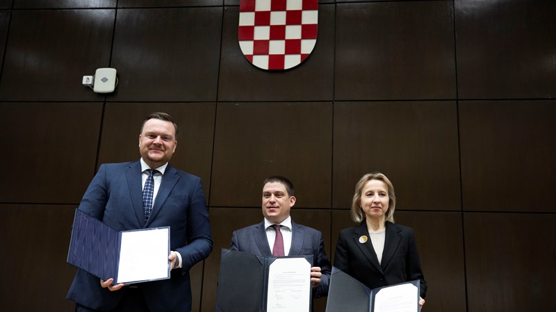 €400m loan deal signed by Croatia and EIB for revitalisation of railways